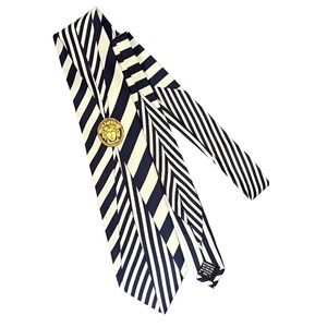 Vintage iconic 90% Versace Silk Tie Medusa Logo